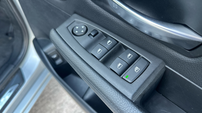 BMW 2 Series 218i Luxury 5dr Step Auto Petrol Estate